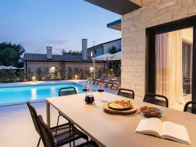Villa für 8 Personen (180 m²) in Buici 6/10