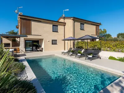 Villa für 4 Personen (130 m²) in Buici 1/10
