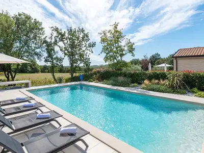 Villa für 8 Personen (180 m²) in Buici 6/10