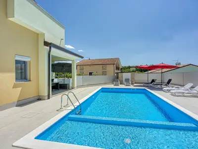 Villa für 8 Personen (160 m²) in Buje 4/10