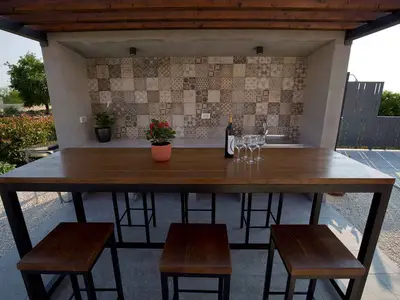 Villa für 6 Personen (100 m²) in Burići 6/10