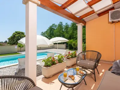 Villa für 5 Personen (125 m²) in Bužinija 5/10
