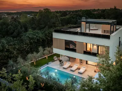 Villa für 6 Personen (202 m²) in Bužinija 1/10