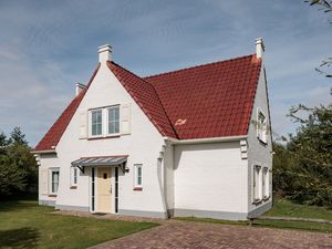 23522062-Villa-16-Cadzand-300x225-1