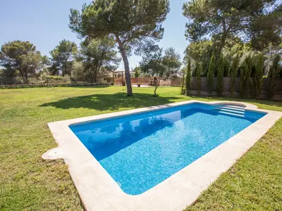 PoolOfHouse