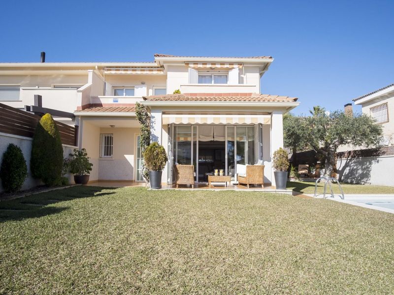 22291319-Villa-8-Calafell-800x600-0