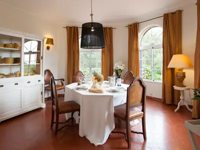 DiningRoom