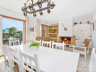 DiningRoom