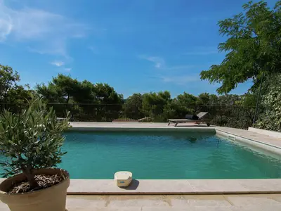 PoolOfHouse