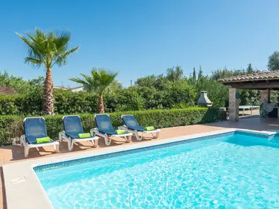 PoolOfHouse