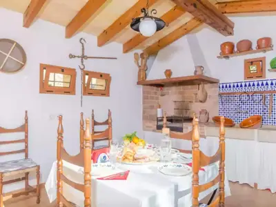 DiningRoom