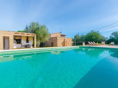 PoolOfHouse