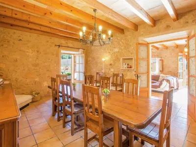 DiningRoom