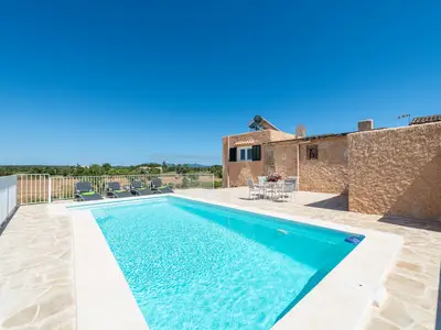 PoolOfHouse