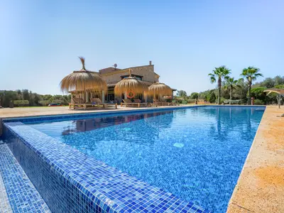 PoolOfHouse
