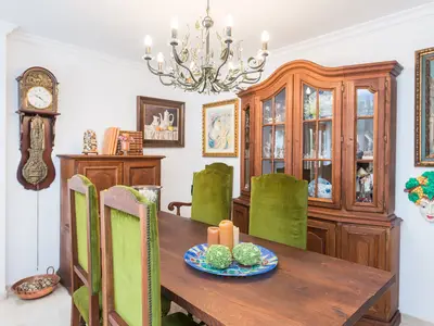 DiningRoom