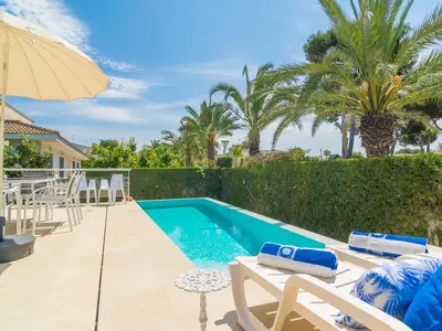 PoolOfHouse