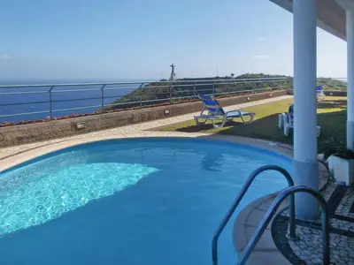 PoolOfHouse