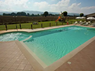 PoolOfHouse