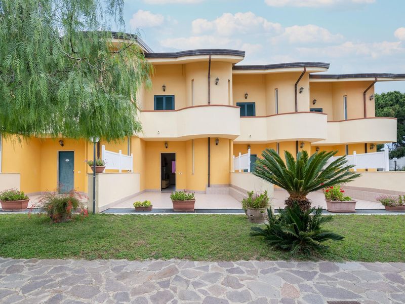 23358823-Villa-5-Capaccio-800x600-1