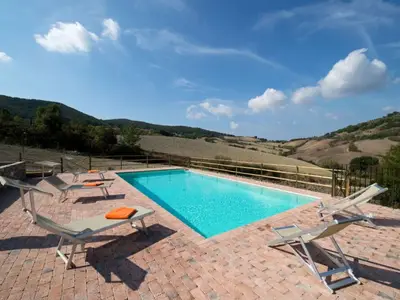 PoolOfHouse