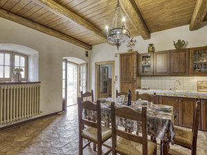 23707588-Villa-10-Castel Viscardo-300x225-5