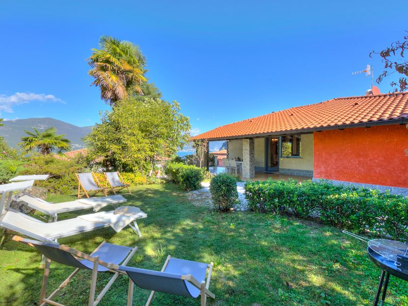 23707482-Villa-8-Castelveccana-800x600-1