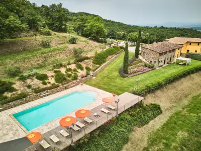 PoolOfHouse