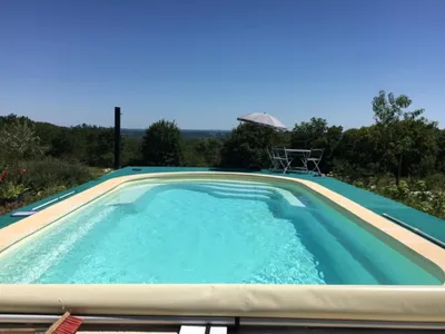 PoolOfHouse