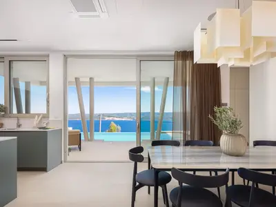dining table for eight guests makes for an incredibly comfortable stay
