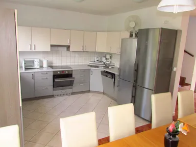 Villa für 18 Personen (280 m²) in Cercany 9/10