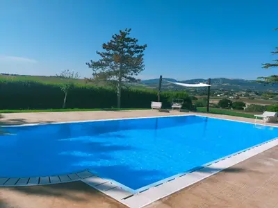 PoolOfHouse