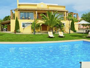 19347991-Villa-6-Corfu-300x225-5