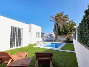 23949234-Villa-4-Corralejo-300x225-5