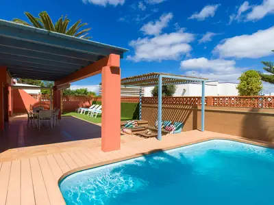 PoolOfHouse
