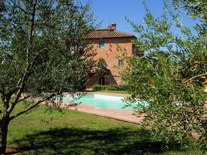 19351536-Villa-22-Cortona-300x225-1