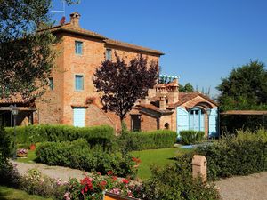 19351536-Villa-22-Cortona-300x225-5