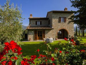 19393639-Villa-4-Cortona-300x225-3