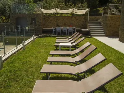 PoolOfHouse