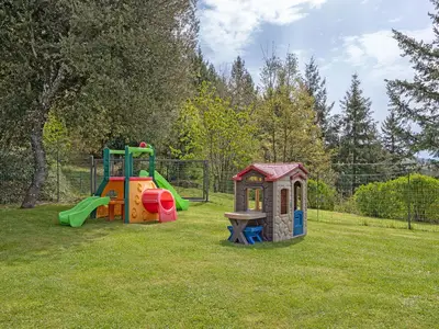 PoolOfHouse