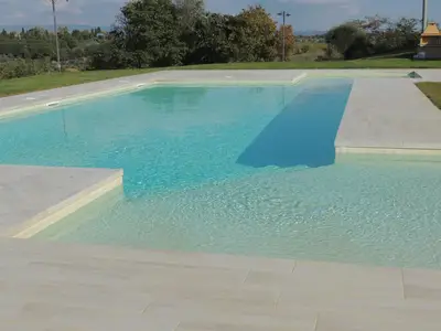 PoolOfHouse