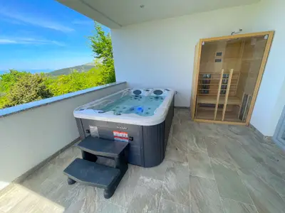 Villa für 4 Personen (50 m²) in Crikvenica 2/10