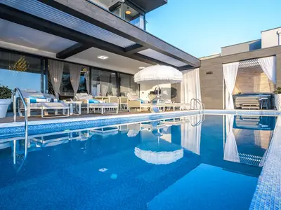 Villa für 8 Personen (302 m²) in Crikvenica 4/10