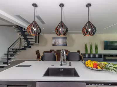 DiningRoom