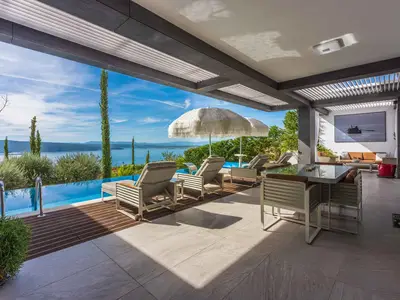 Villa für 8 Personen (205 m²) in Crikvenica 6/10