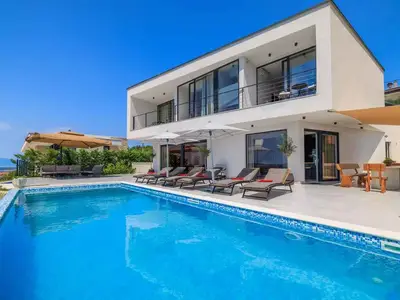 Villa für 6 Personen (190 m²) in Crikvenica 6/10