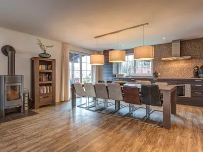 DiningRoom