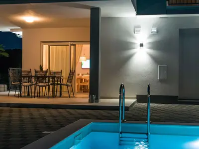 Villa für 9 Personen (190 m²) in Debeljak 7/10