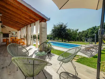 Villa für 8 Personen (234 m²) in Deklevi 7/10