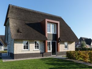 Villa für 8 Personen (140 m²) in Delfstrahuizen